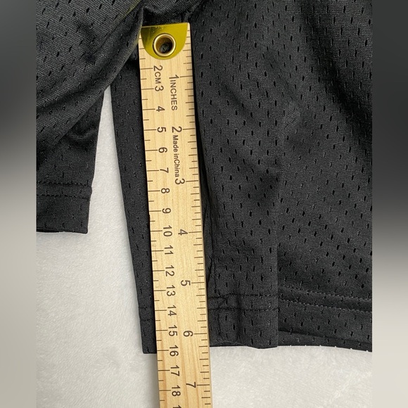 NEW Nike Boys Black Athletic Mesh Shorts 7 - Picture 8 of 10